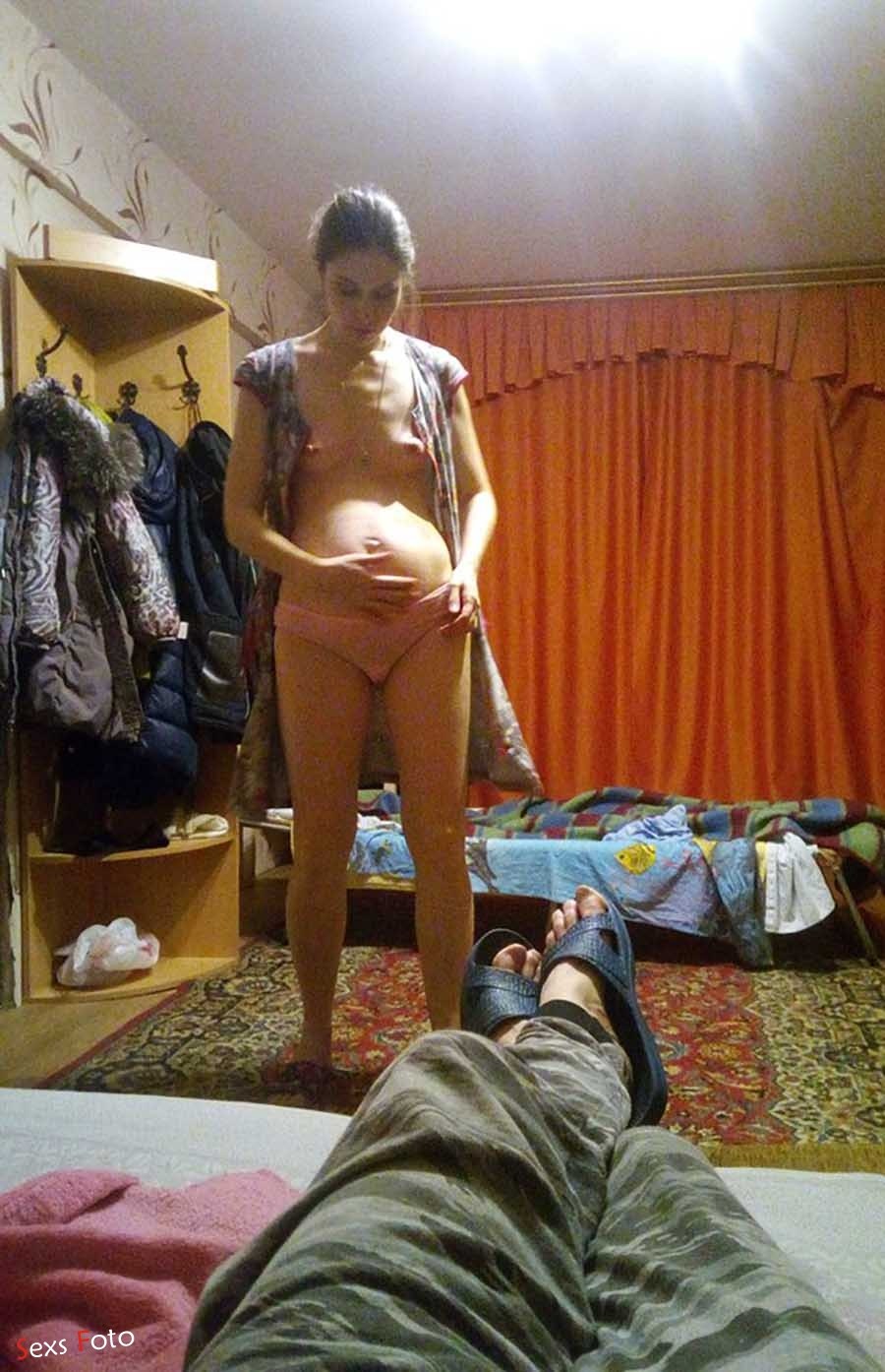 Беременная скрытая камера