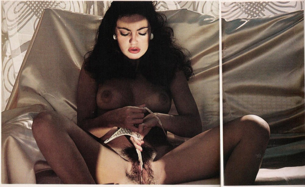 Barbara Howe / Hustler Magazine / 1982 - Retro—fucking