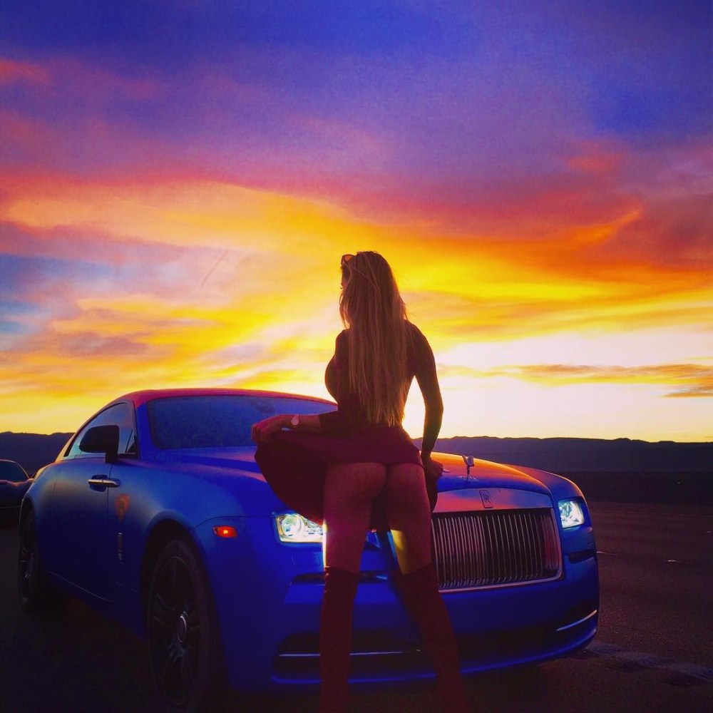 Девушка из клипа Rolls Royce