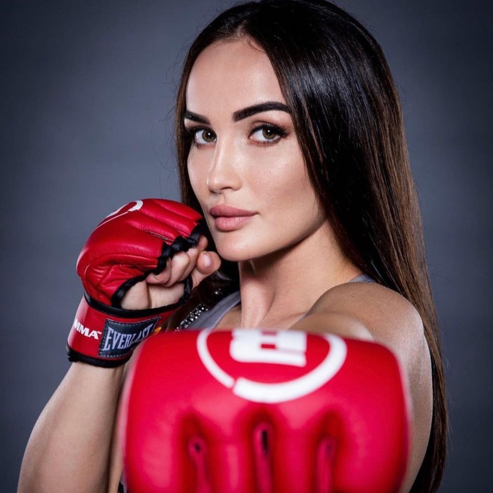 Диана Авсарагова