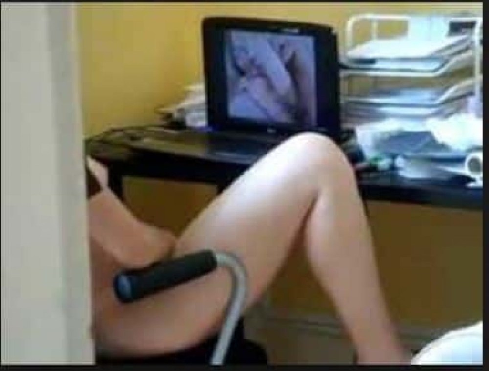 Мастурбация скрытая камера