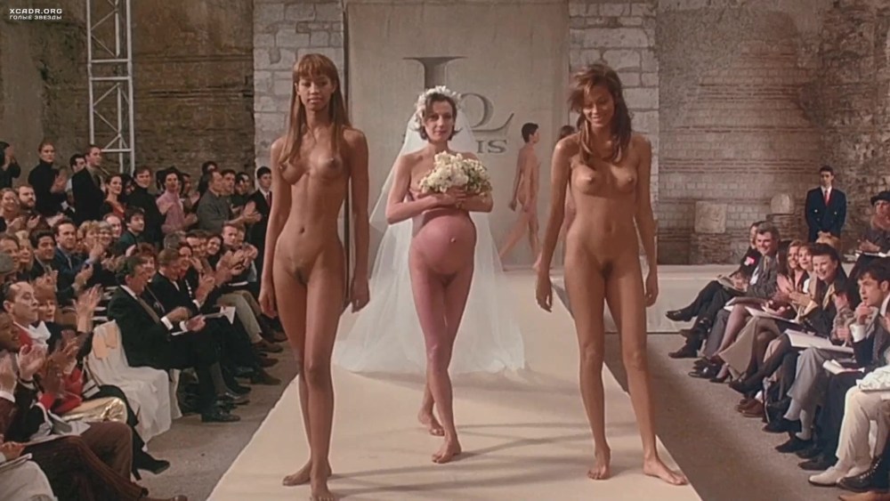 Джорджианна Робертсон nude